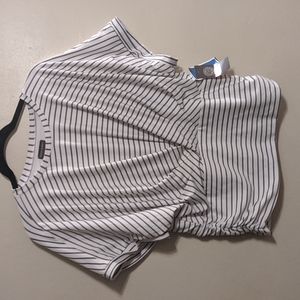 NWT women's top